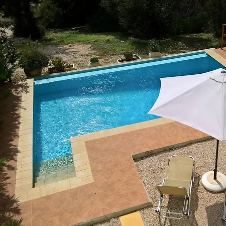 Vila Asterias Valsamata